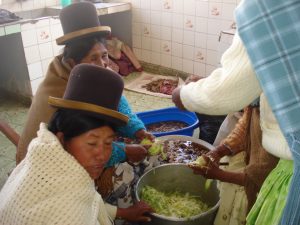 Patacamaya_cocinando